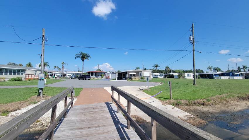 83 Murcott Dr. a Winter Haven, FL Mobile or Manufactured Home for Sale